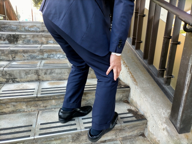 膝痛で手術が必要？井土ヶ谷の方に知ってほしい判断のポイント